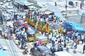 Celebrities Pay Homage to Vijaya Nirmala Garu